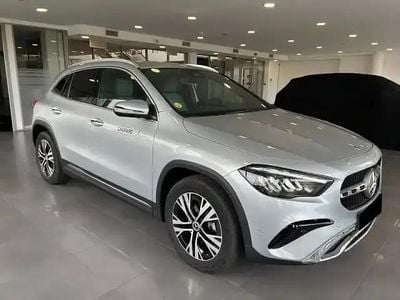 Mercedes GLA200