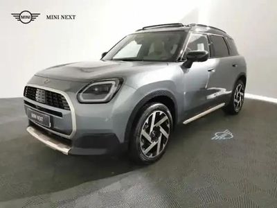 Smokey green Occasion 2024 Mini Countryman Favoured SUV | 36 950 €