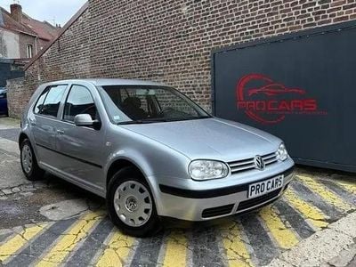Gris Occasion 2004 VW Golf IV Citadine | 4 990 €
