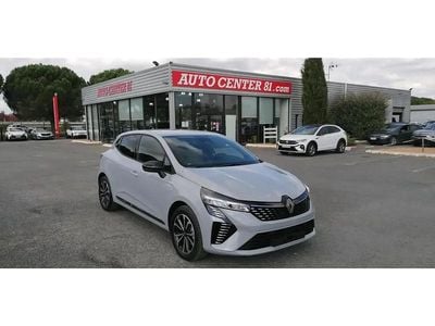 Nouvelle Renault Clio V Techno 94 ch (69 kW) 2025 Gris Citadine