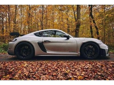 Gris Occasion 2023 Porsche Cayman GT4 Coupé | 187 579 € (Prix cher)
