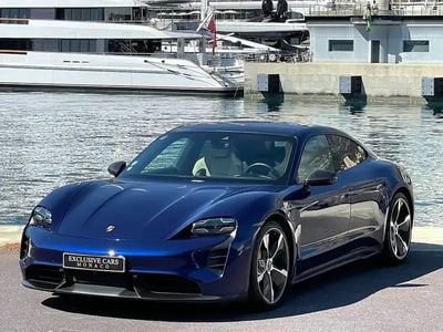 Bleu Occasion 2020 Porsche Taycan Berline | 119 900 €