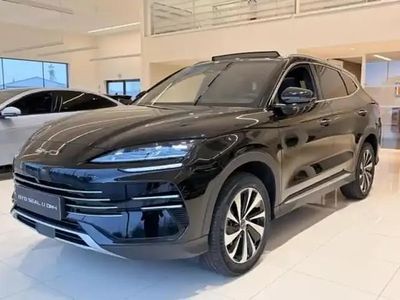 Obsidian black métallisé Nouvelle 2025 BYD Seal U Boost SUV | 33 990 €