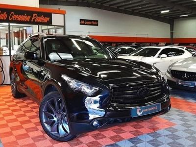 Infiniti QX70