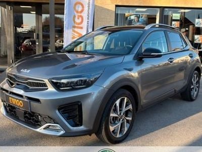 Gris Occasion 2024 Kia Stonic GT-Line SUV | 20 990 € (Prix juste)