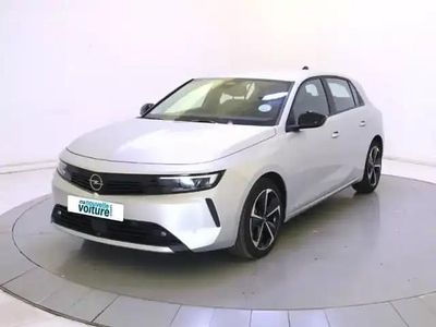 Gris Occasion 2024 Opel Astra Berline | 24 390 € (Prix juste)