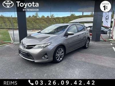 Toyota Auris Hybrid