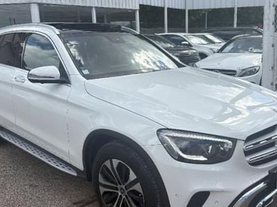 Blanc Occasion 2019 Mercedes GLC220 Avantgarde SUV | 32 900 € (Prix assez cher)