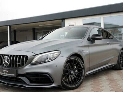 Mercedes C63 AMG