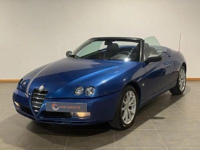 Bleu Occasion 2006 Alfa Romeo Spider Distinctive Cabriolet | 11 990 €