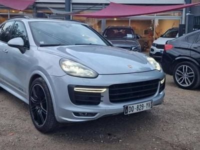 Gris Occasion 2015 Porsche Cayenne SUV | 37 900 € (Bon prix)
