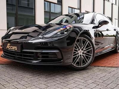Porsche Panamera 4