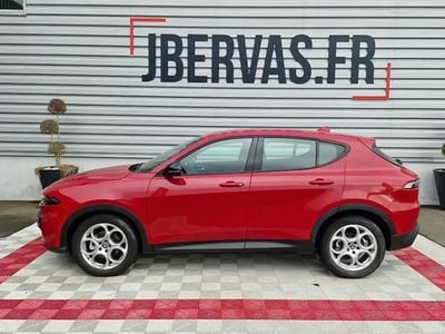 Rouge Occasion 2023 Alfa Romeo Tonale Sprint SUV | 23 999 € (Prix juste)