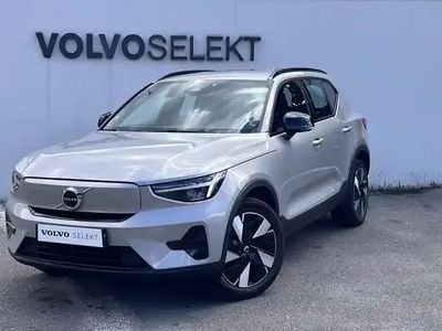 Gris Occasion 2023 Volvo XC40 SUV | 30 990 € (Super prix)