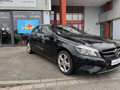 Occasion Mercedes A180 Business 110 ch (80 kW) 2015 Noir Citadine