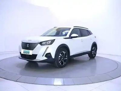 Blanc Occasion 2021 Peugeot e-2008 SUV | 16 490 € (Prix juste)