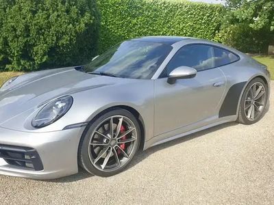 Porsche 911 Carrera