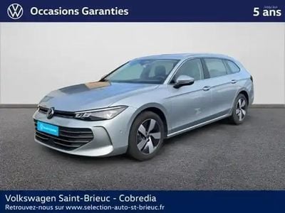 Argent dolomite métallisée Occasion 2024 VW Passat Life Break | 36 590 € (Prix cher)