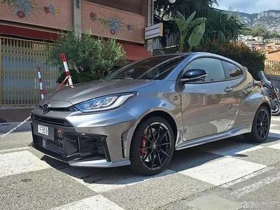 Gris Occasion 2024 Toyota Yaris Berline | 45 000 €
