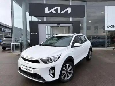 Blanc sensation nacrã© Occasion 2024 Kia Stonic Active SUV | 17 999 € (Prix juste)