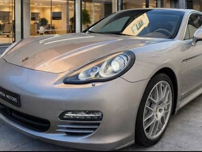Gris Occasion 2010 Porsche Panamera 4S Sport Berline | 27 990 €