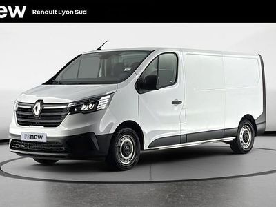 Blanc Occasion 2023 Renault Trafic Monospace | 24 990 € (Prix juste)