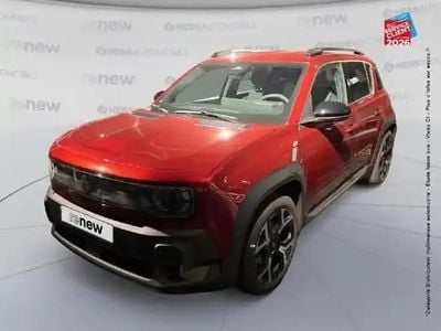 Rouge Nouvelle 2025 Renault 4 E-Tech Techno SUV | 33 590 € (Prix juste)