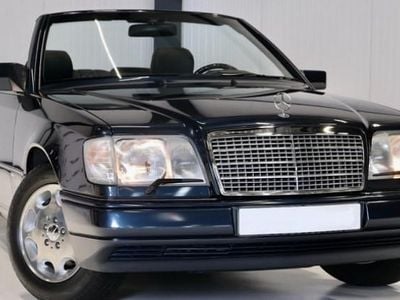 Occasion 1995 Mercedes E220 Cabriolet | 39 500 €