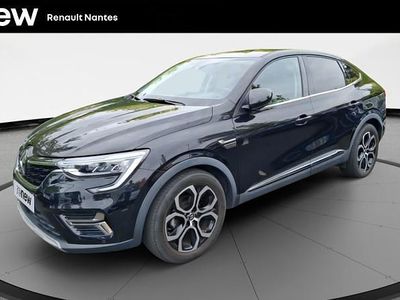 Noir Occasion 2022 Renault Arkana Techno SUV | 19 990 € (Prix juste)