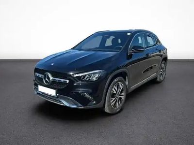 Kosmosblack met. Occasion 2024 Mercedes GLA250 SUV | 38 490 €