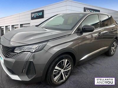 Gris Occasion 2023 Peugeot 3008 Allure | 22 890 € (Prix juste)