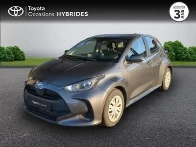 Gris atlas (m) Occasion 2023 Toyota Yaris Hybrid Berline | 16 890 € (Bon prix)