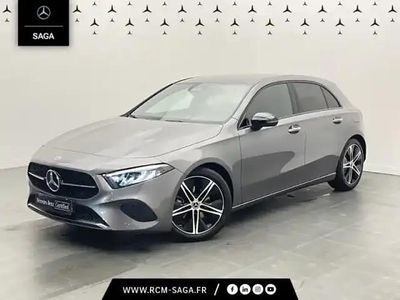 Gris foncé Occasion 2025 Mercedes A180 Progressive Berline | 35 500 € (Prix juste)