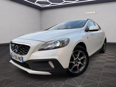 Blanc Occasion 2014 Volvo V40 CC Ocean Race Break | 14 999 €