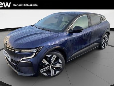 Bleu Occasion 2023 Renault Megane E-Tech Iconic Berline | 23 990 € (Prix juste)