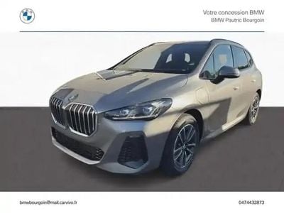 Skyscraper grey métallisé Nouvelle 2025 BMW 225 Active Tourer M Sport Monospace | 49 500 € (Prix juste)