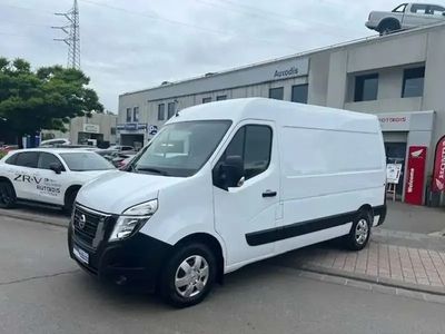 Nissan Interstar