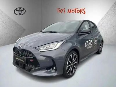 Occasion Toyota Yaris Hybrid Sport 2025 Gris foncé Coupé