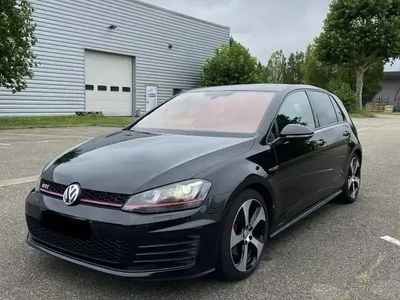 VW Golf VII