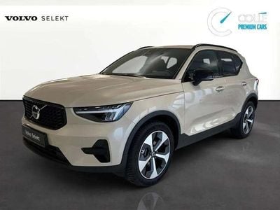 Beige Occasion 2024 Volvo XC40 Plus SUV | 34 900 € (Bon prix)