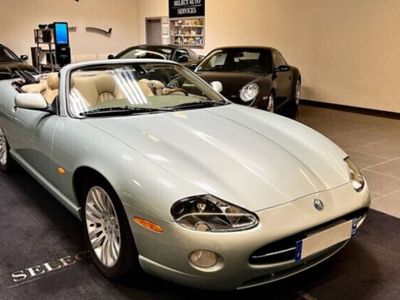 Jaguar XK8