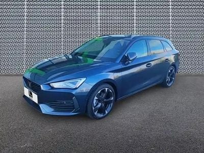 Gris Occasion 2024 Cupra Leon Break | 32 990 € (Prix assez cher)