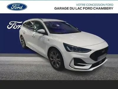 Blanc glacier Occasion 2025 Ford Focus ST-Line X Break | 26 990 € (Prix assez cher)
