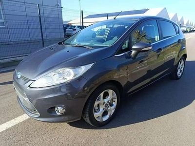 Occasion Ford Fiesta Titanium 68 ch (50 kW) 2009 Gris Citadine