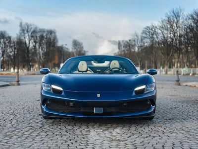 Bleu Occasion 2024 Ferrari 296 Cabriolet | 349 900 €