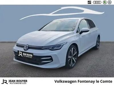 Blanc Occasion 2025 VW Golf VIII Edition Berline | 37 999 € (Prix cher)