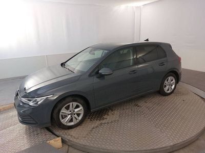Gris Occasion 2020 VW Golf VIII Life | 28 499 € (Prix assez cher)