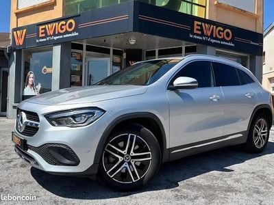 Mercedes GLA250