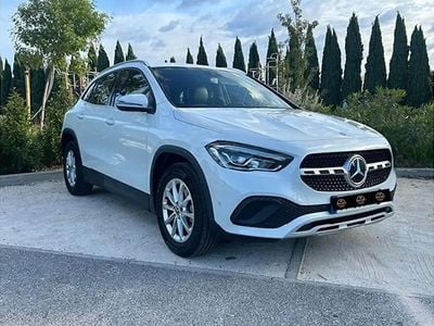 Mercedes GLA200