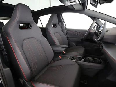 Noir Occasion 2025 VW ID.3 Citadine | 44 650 €
